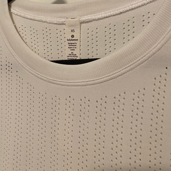 Lululemon / Train to Be Long Sleeve / US XS / New - Picture 5 of 7